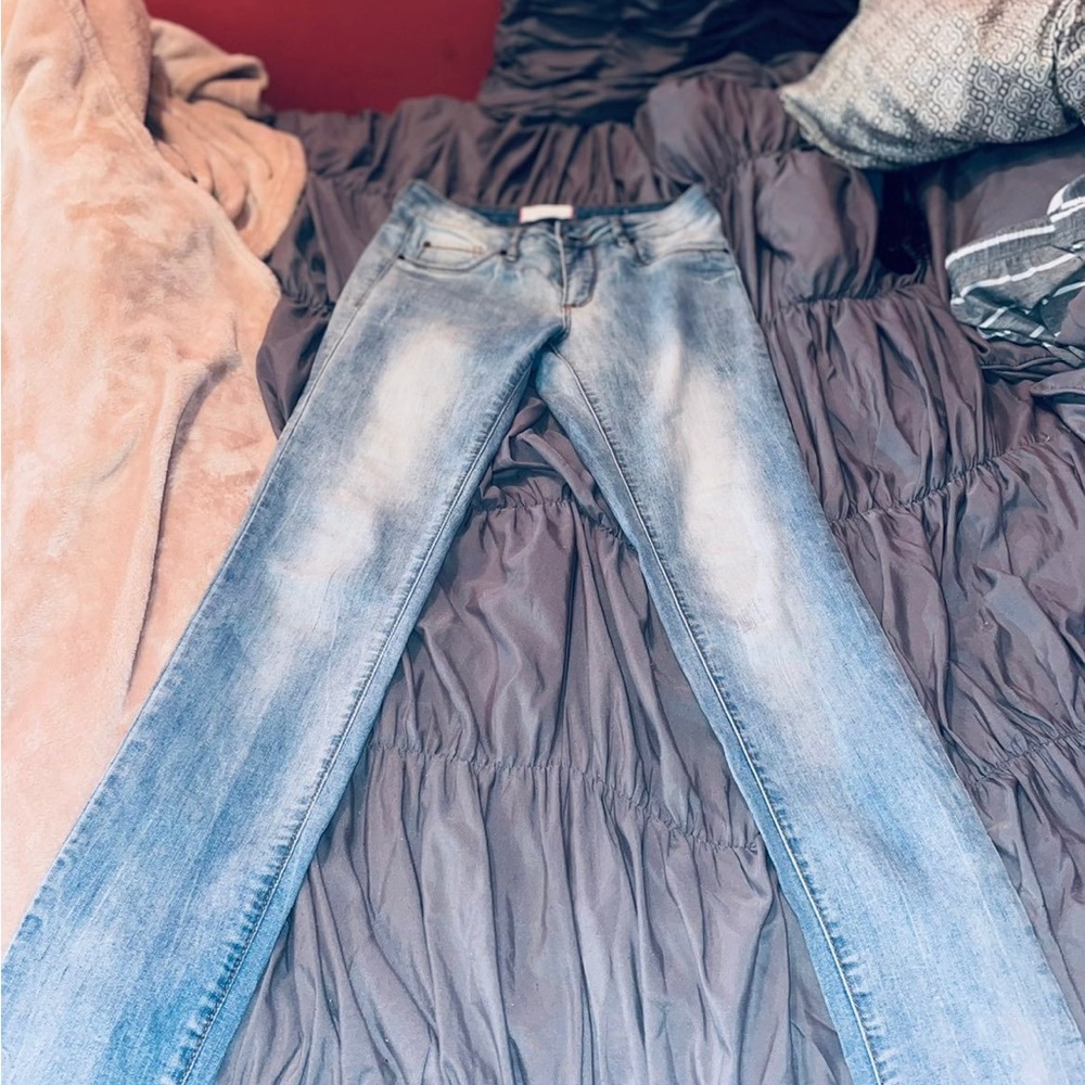 Jeans - Picture 6 of 9